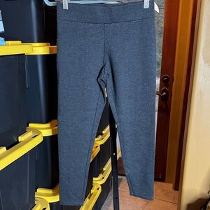 Workshop Republic Cropped Leggings Small Petite Black Gray Textured Athleisure